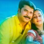 Aaroral Pularmazhayil Lyrics