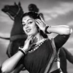 Hindinda Bandu Mareyagi Nindu Lyrics