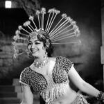 Yarru Neenaaru Lyrics: Malathi Madhava